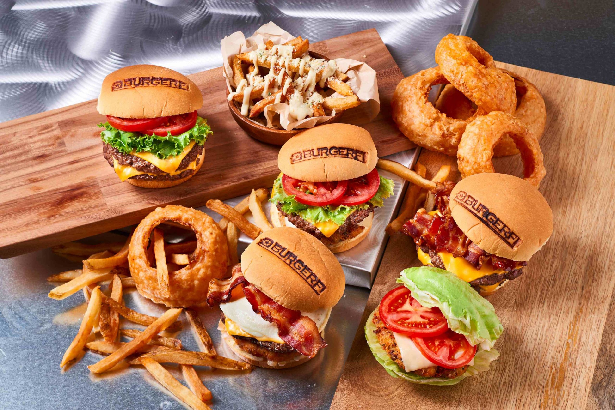 Satisfy Your Cravings with the Best Burgers in Orlando Casiola