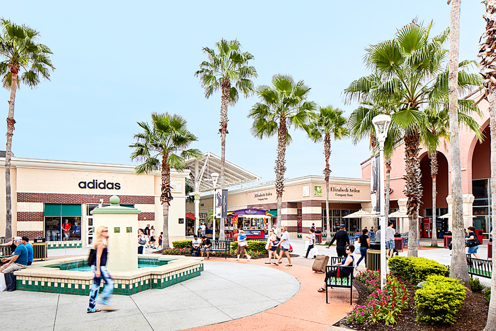 Shopping at Orlando International Premium Outlets  Orlando florida  vacation, Orlando shopping, Orlando florida hotels