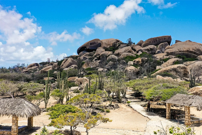 Aruba Island Tour - Ayo Rock Formation