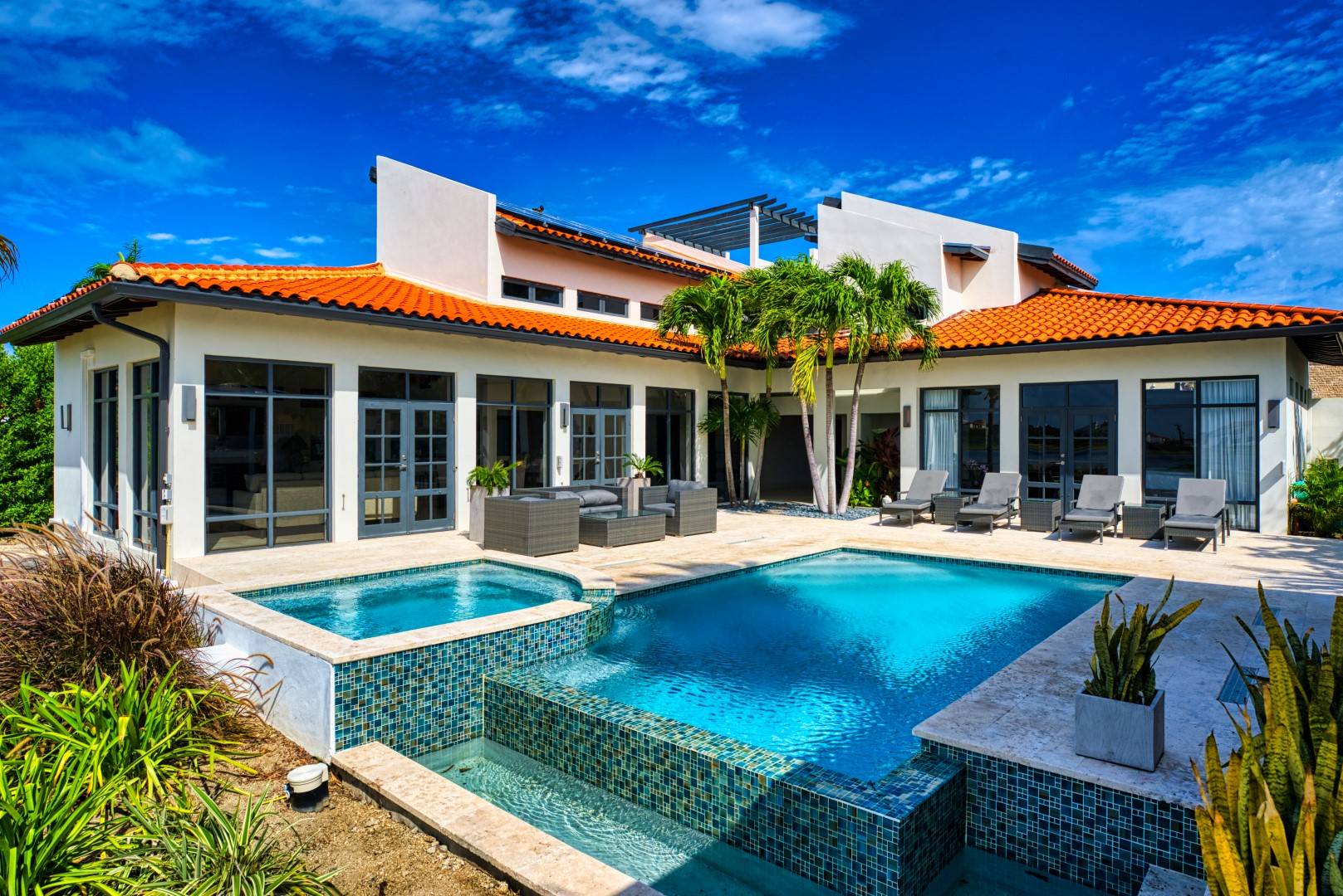vacation house in aruba