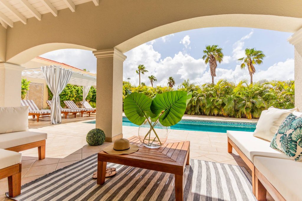 Stay in style at our rentals in Tierra Del Sol at Aruba.