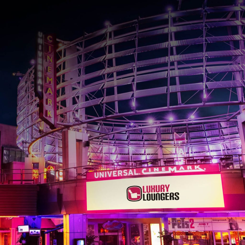 10 amusing things you HAVE to do at Universal CityWalk™ Orlando