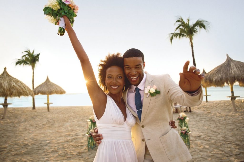 aruba tropical elopement