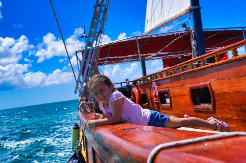 Jolly Pirates Aruba: ultimate guide to a floating fiesta 3 jolly pirate cruise aruba