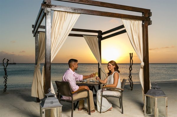 dinner date in aruba