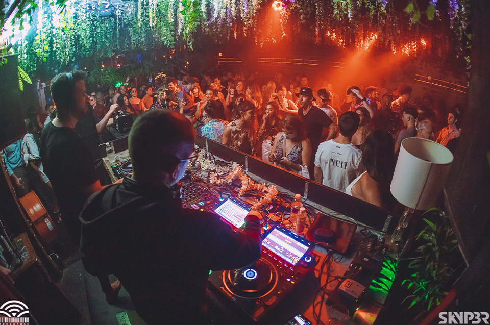 casiola miami best nightclubs treehouse