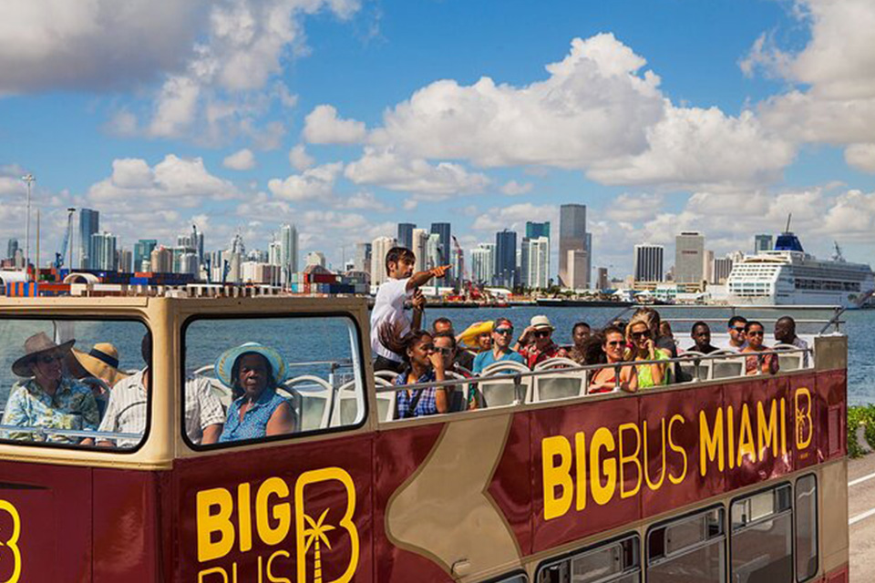 casiola miami big bus tours additional features