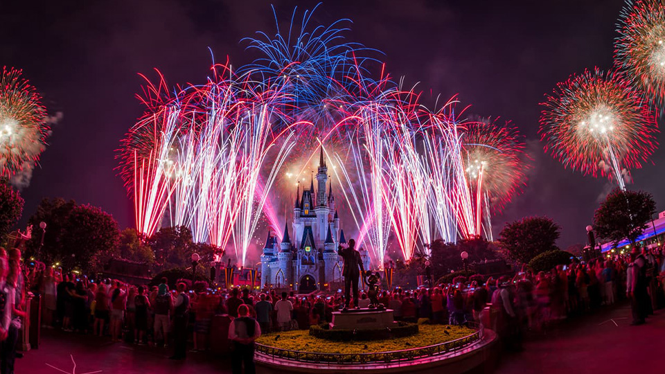 casiola orlando independence day celebrations disney fourth of july concert in the sky