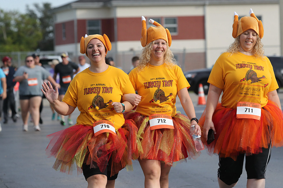 casiola Orlandos ultimate Thanksgiving Turkey Trots