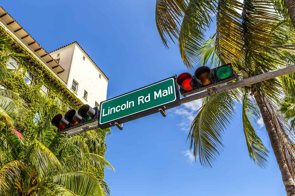 Apple Store Lincoln Road – Lincoln Road Miami Beach – Shop, Dine, Enjoy