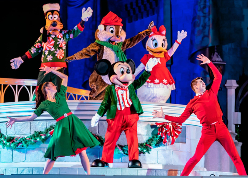 casiola orlando mickeys very merry christmas party mickeys merriest celebration