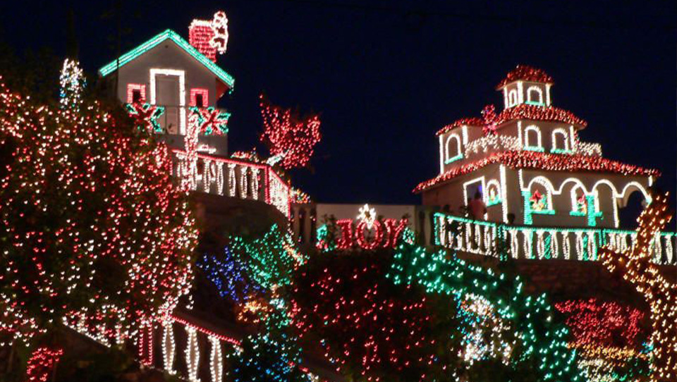 casiola aruba caribbean christmas lights