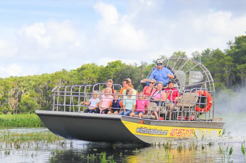 casiola orlando fall activities everglades airboat