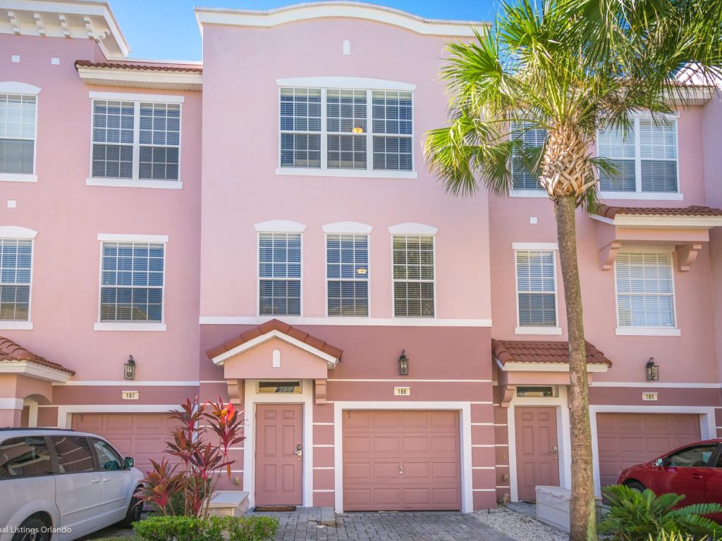 Book our 4846 Tidecrest Avenue Orlando townhome for rent