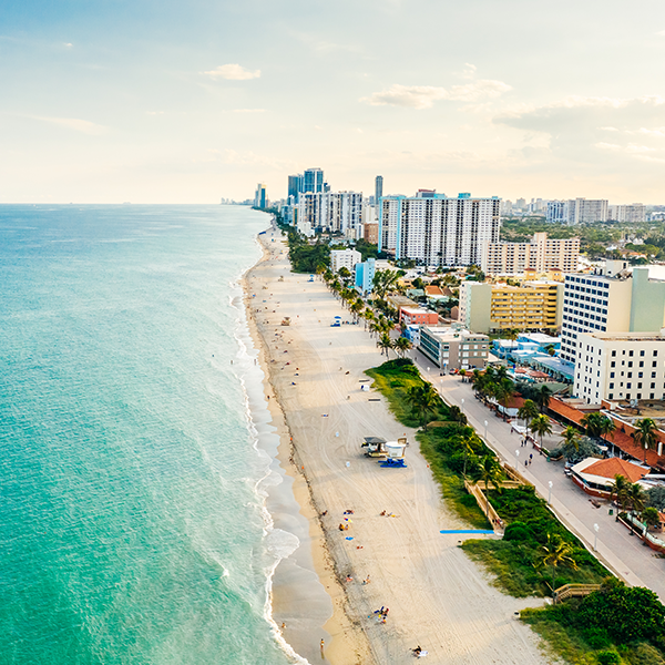 Hollywood FL beach vacation guide: 6 best ways to soak up the sun in August  - Casiola