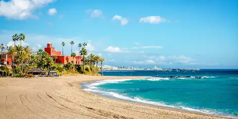 7 Best beaches in Costa del Sol for an unforgettable summer escape 1 best beaches in Costa del Sol