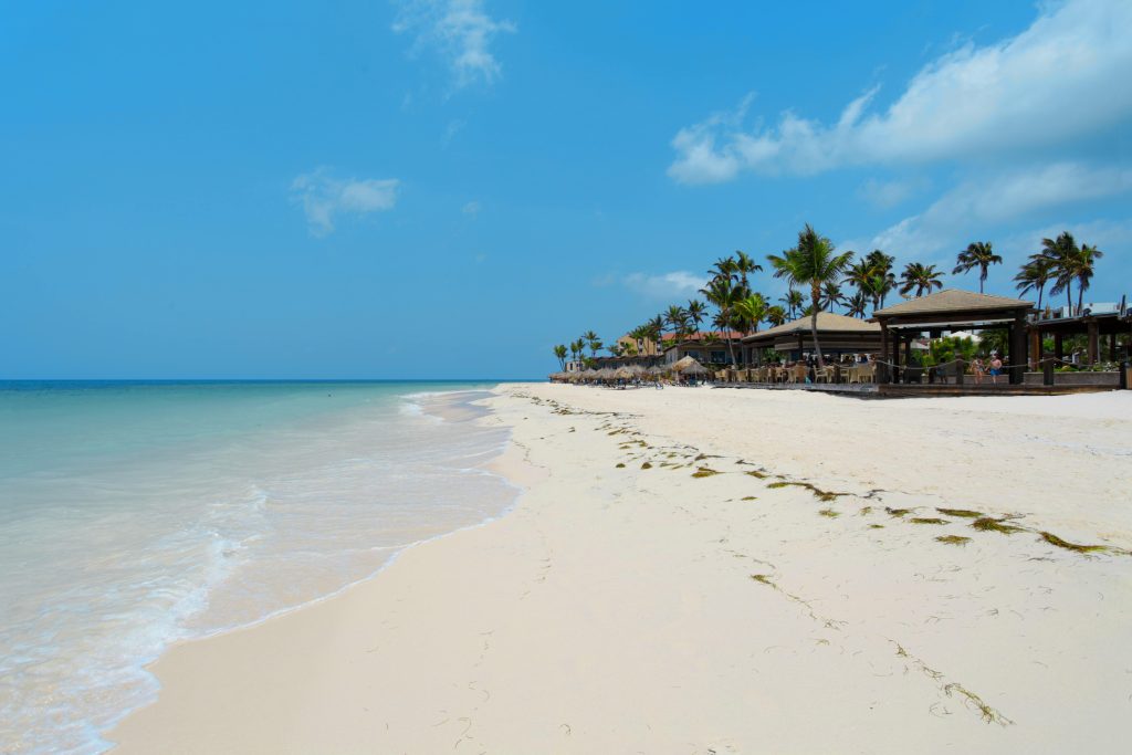 Aruba beachfront vacation rentals